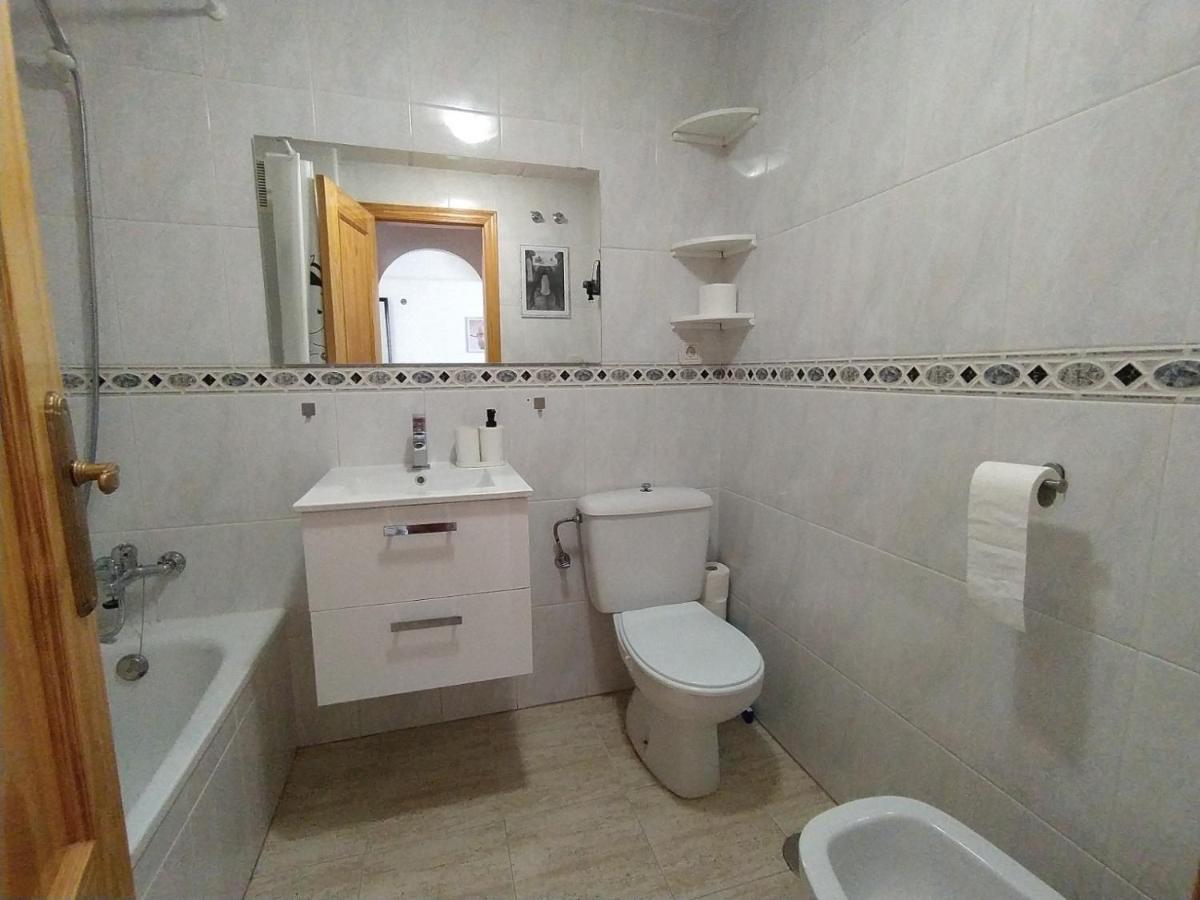 Mila Sloneczny Apartament W Torrevieja Centrum المظهر الخارجي الصورة